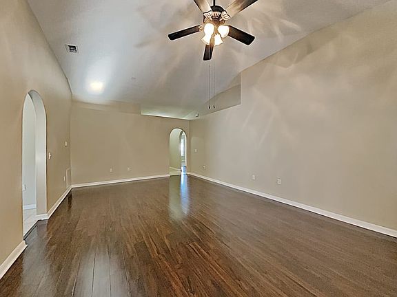 4th image of 13013 Waterbourne Dr