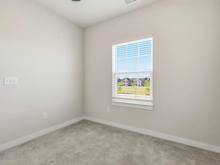 101 Iris Cir — Photo 23
