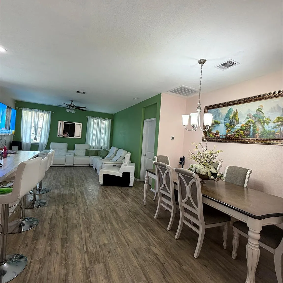 3 bed, 2.0 bath, 1445 sqft, $2,000 — Photo 4