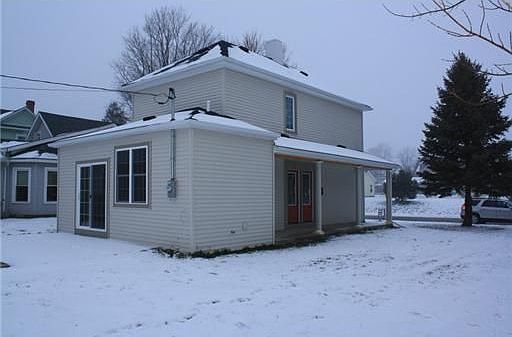 3rd image of 213 E Church St