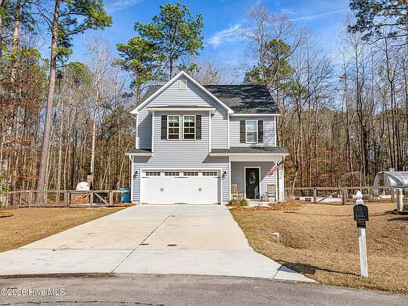 3rd image of 224 Peters Lane