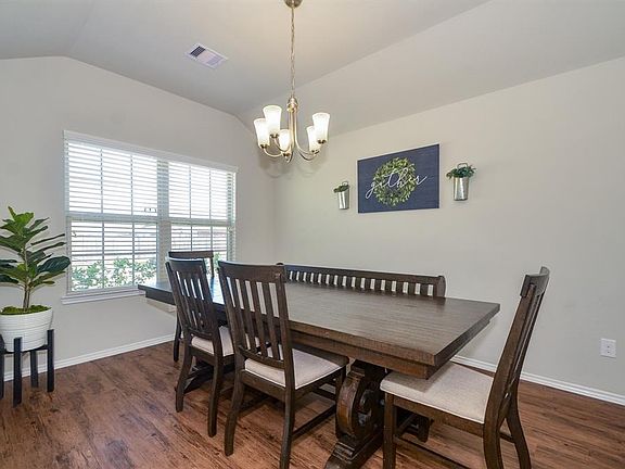 4th image of 5411 Carlisle Grove Trce