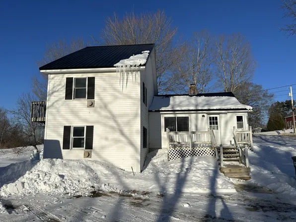 2692 Union St, Hermon, ME 04401