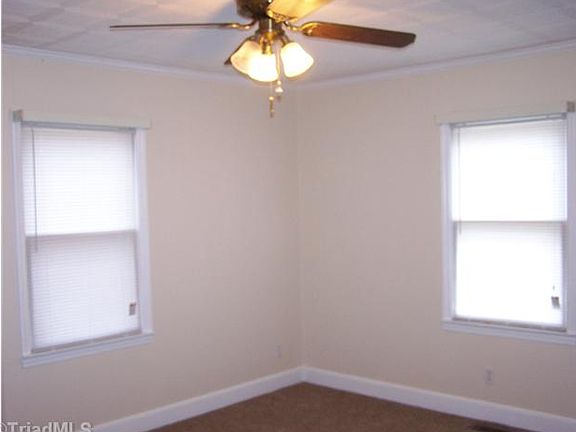 5th image of 3509 Yanceyville St