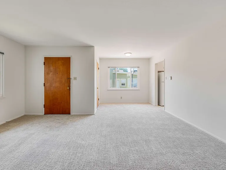 250 Begier Ave #250 — Photo 5