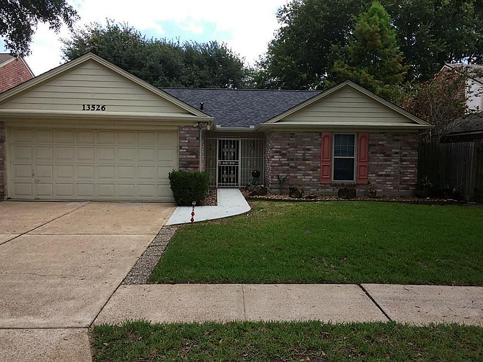 1st image of 13526 Clayton Hill Dr