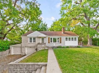 8404 Metcalf Ave, Overland Park, KS 66212