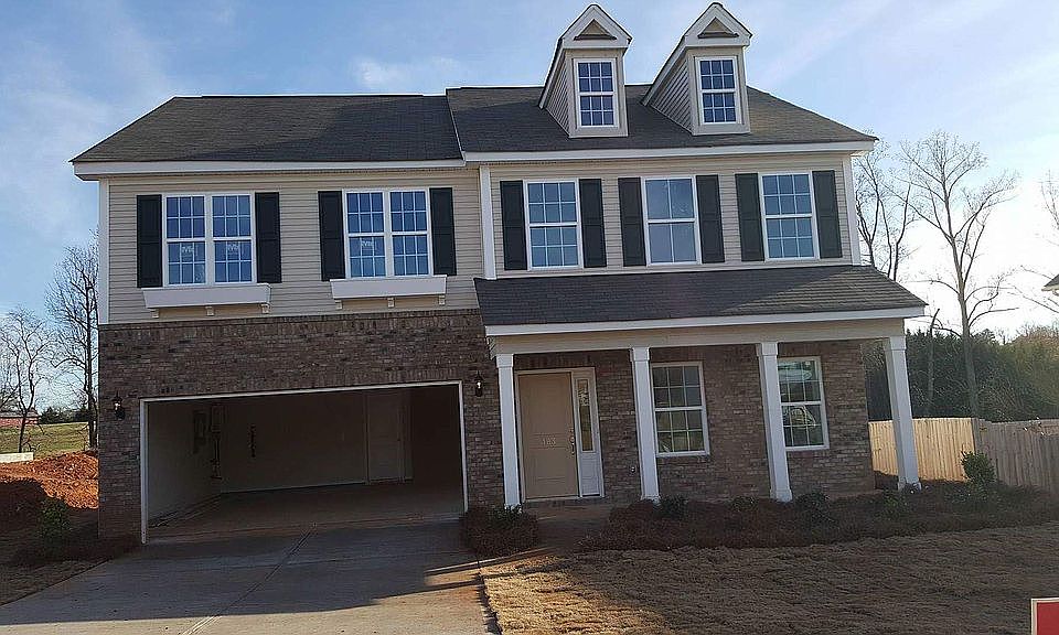 2nd image of 183 Castleton Cir