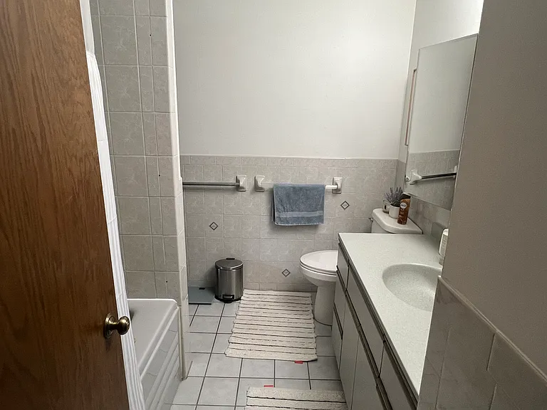7351 France Ave N — Photo 14