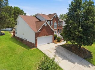 4380 Peaceford Glen Dr, High Point, NC 27265