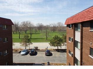 1919 S Wolf Rd APT 412, Hillside, IL