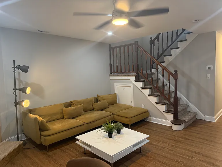 374 Eaton St #374 — Photo 4