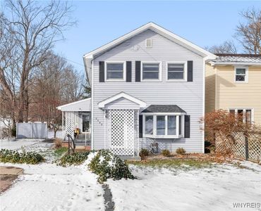 6940 Versailles Rd, Derby, NY, 14047