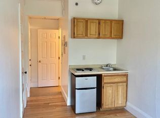 1061 Beacon St APT 6, Brookline, MA 02446
