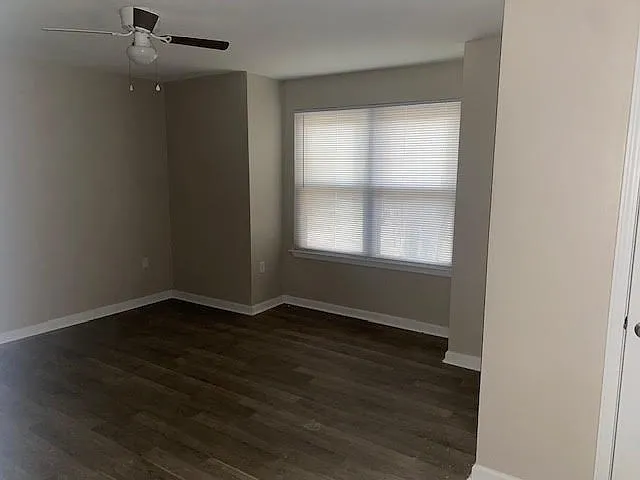 2 bed, 900 sqft, $950 — Photo 3