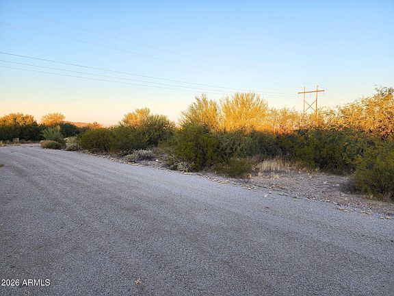 4th image of 0 Near 0452 Pinal Pioneer Parkway #-
