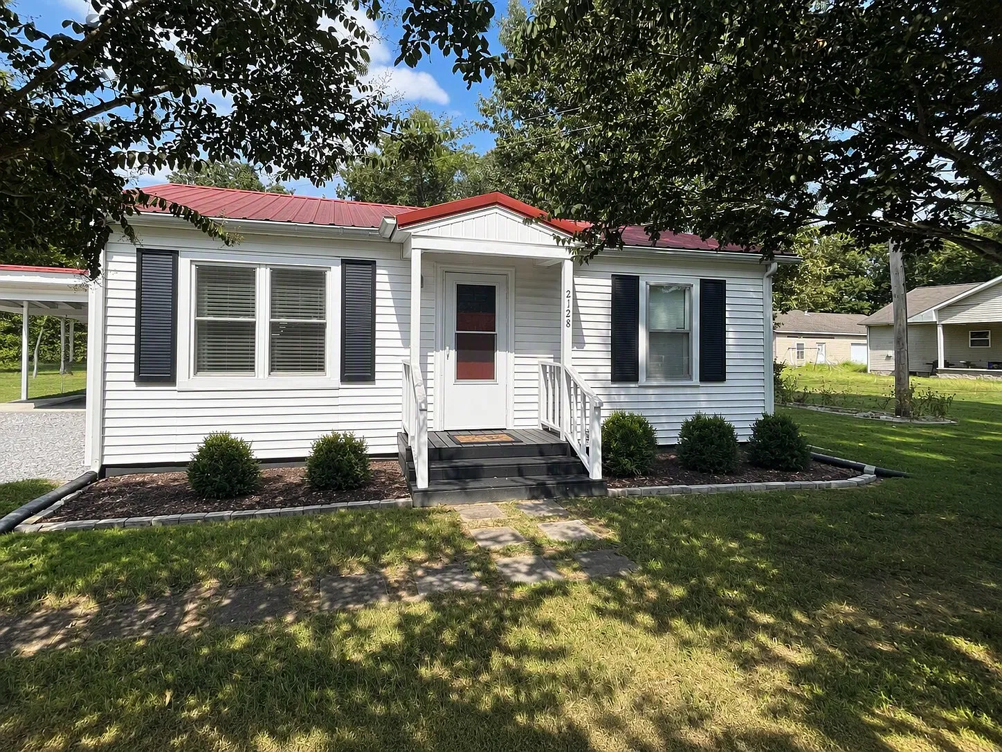 2 bed, 1.5 bath, 1036 sqft, $1,550 — Photo 1