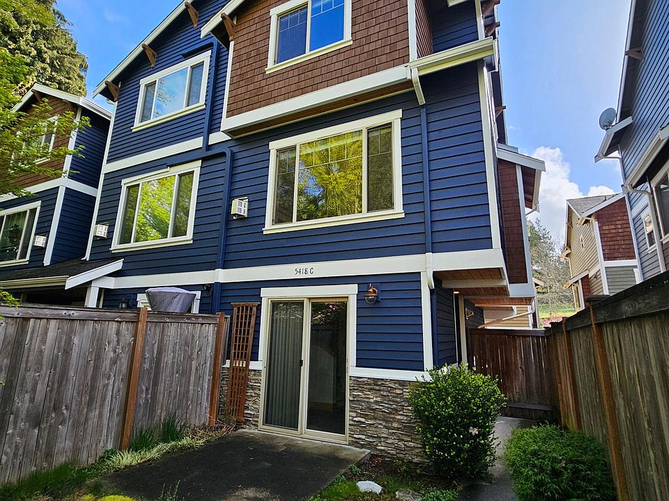 1st image of 5418 Fauntleroy Way SW Unit C
