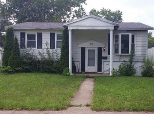 313 Essex Ave, Mattoon, IL