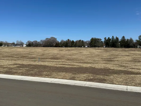 1934 68th Ave N, Saint Cloud, MN 56303