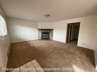 326 Hacker Ct, Cheyenne, WY 82009
