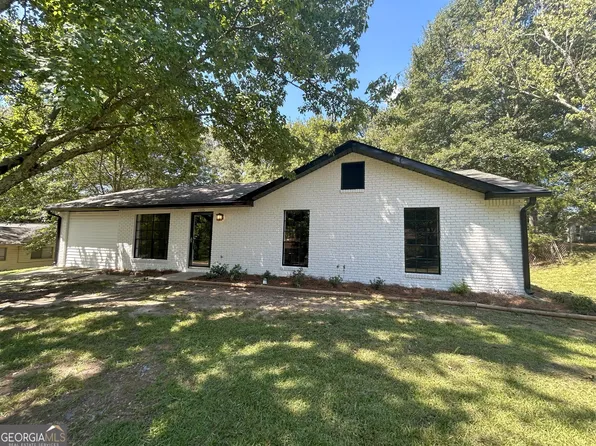 6115 Deerfield Ct, Morrow, GA 30260