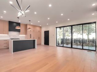 2698 E 5th Ave, Vancouver, BC