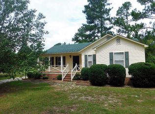 12701 Longleaf Dr, Laurinburg, NC 28352