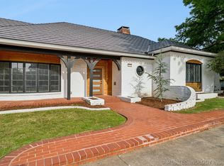 3215 E 61st St, Tulsa, OK 74136