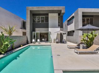 1155 Iris Ln, Palm Springs, CA 92264