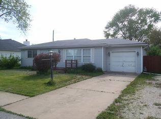 468 Crane St, Aurora, IL 60505