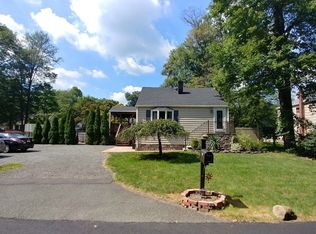 19 Livingston Ave, Warren, NJ 07059