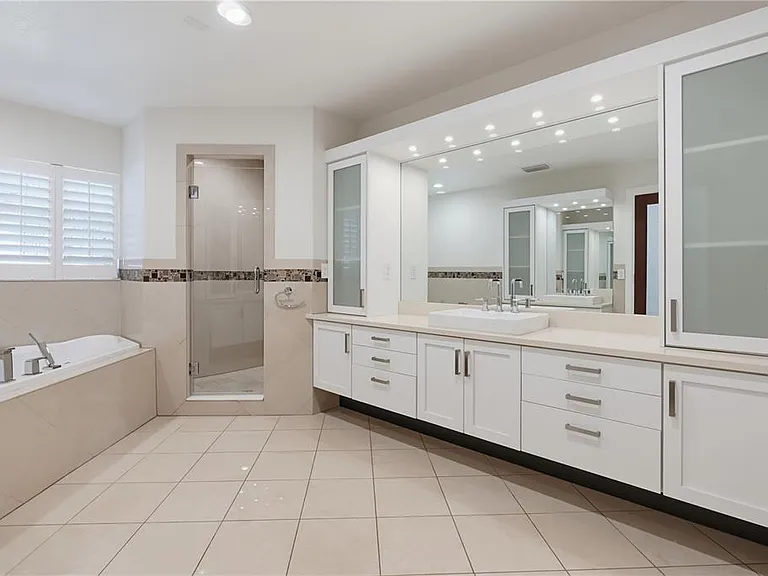 24 Adalia Ave — Photo 48