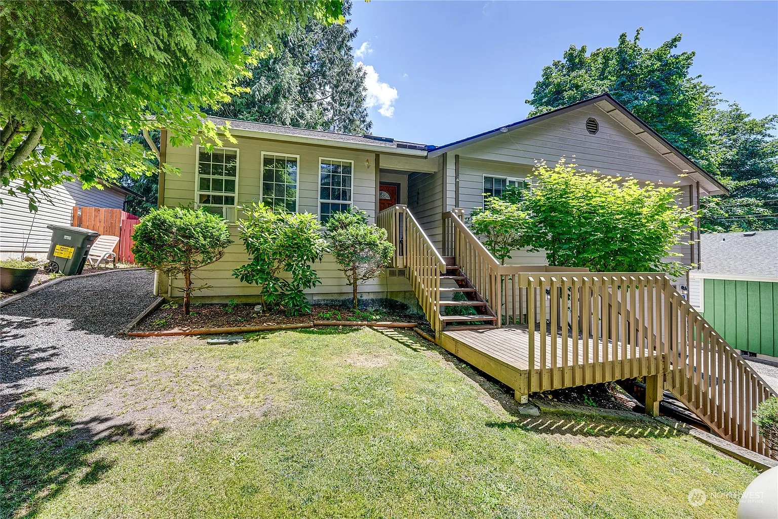 378 Echo Lane photo 1
