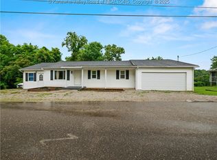 67 Silver Hills Rd, Ravenswood, WV 26164
