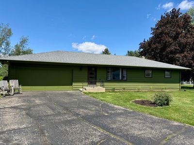 270 W Margaret Fuller Rd, Oregon, IL, 61061