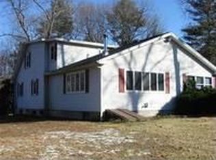 99 Gowing Rd, Hudson, NH 03051