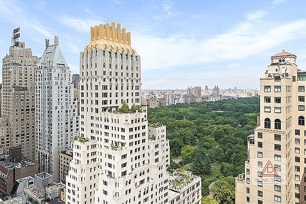 1st image of 58 W 58th St #30G
