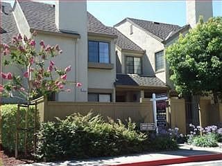 1st image of 1911 Huxley Ct