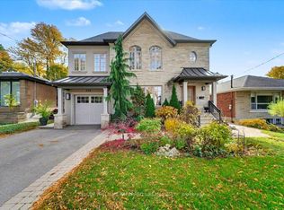 235 Betty Ann Dr, Toronto, ON M2R 1A6