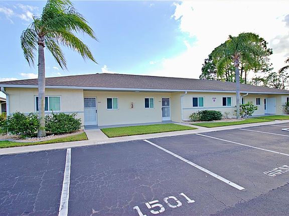 3rd image of 12538 SW Kingsway Cir APT 1502