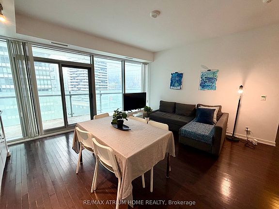 4th image of 14 York St #1501