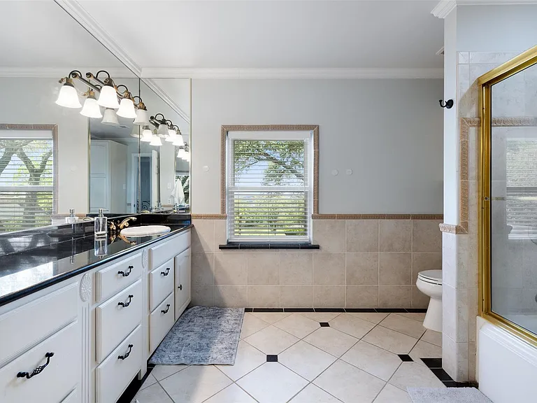 17700 N Rim Dr — Photo 25