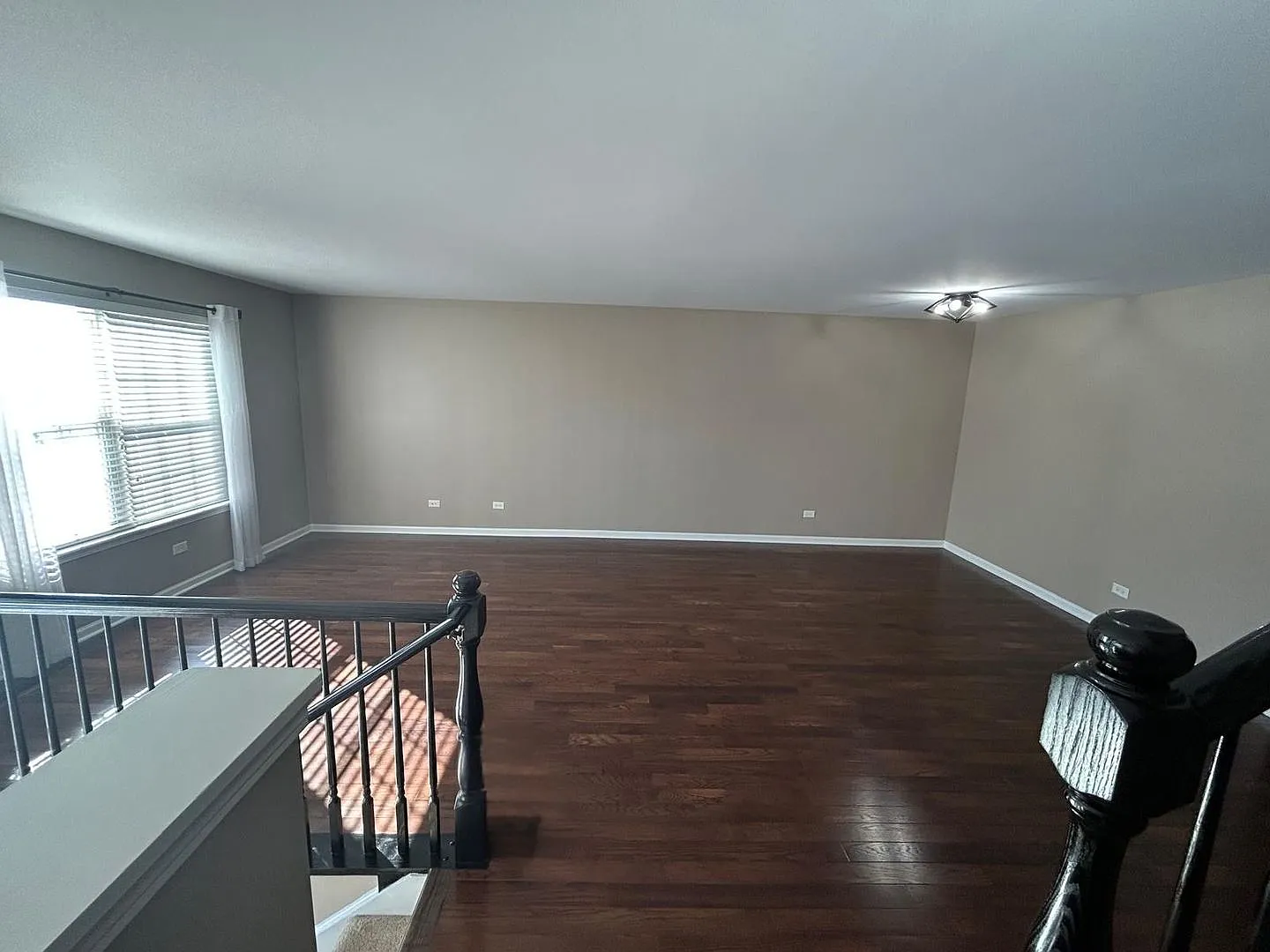 2 bed, 2.5 bath, 1495 sqft, $2,600 — Photo 3