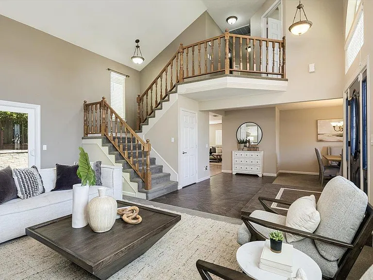 3022 Cerro Cir — Photo 3