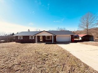 16805 Beaufort Rd, Crocker, MO 65452