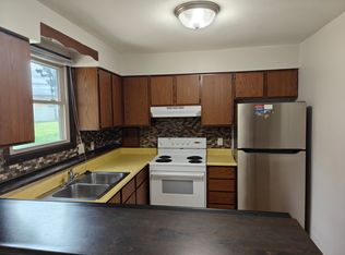 3693 Robert Pl, Stevens Point, WI 54481