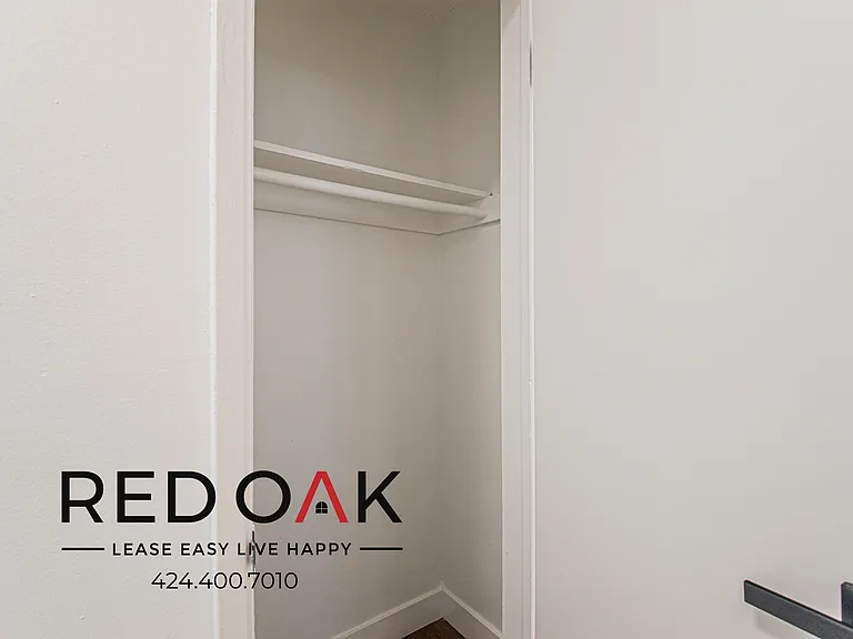 1843 S Gramercy Pl #9 — Photo 15