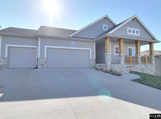 16857 Portal St, Omaha, NE 68136