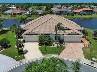 746 Fairway Ridge Ct, Sun City Center, FL 33573